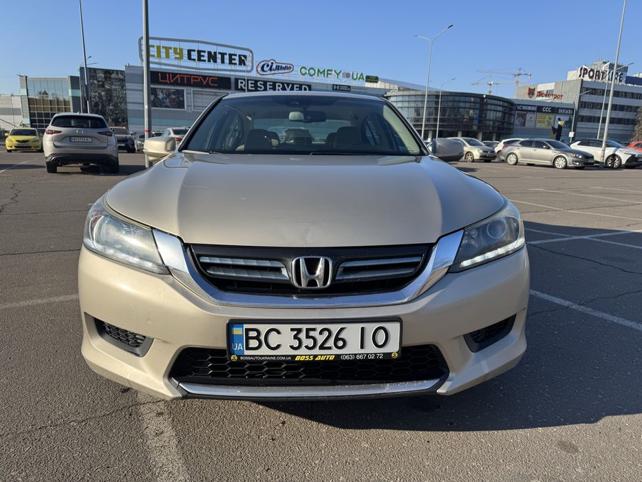 Honda Accord 9 Hybrid 2014