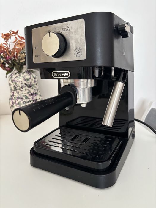 Máquina de Café Delonghi