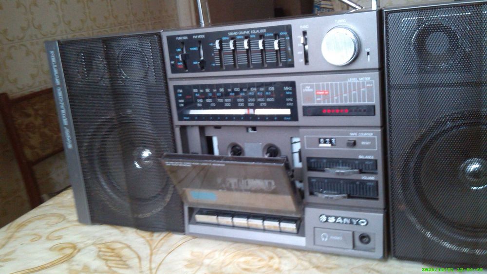 магнитопа SANYO с 15