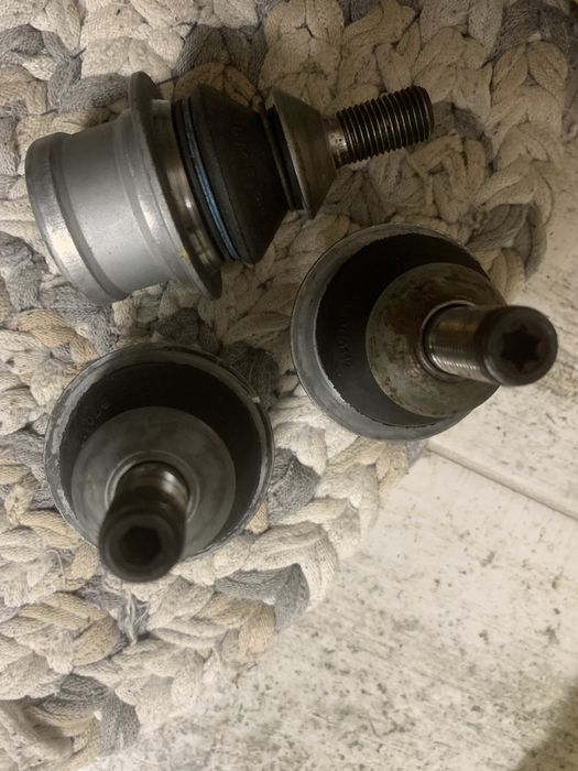 Tesla Model S (Тесла модельS)