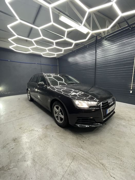 AUDI A4 Avant 35 TDI