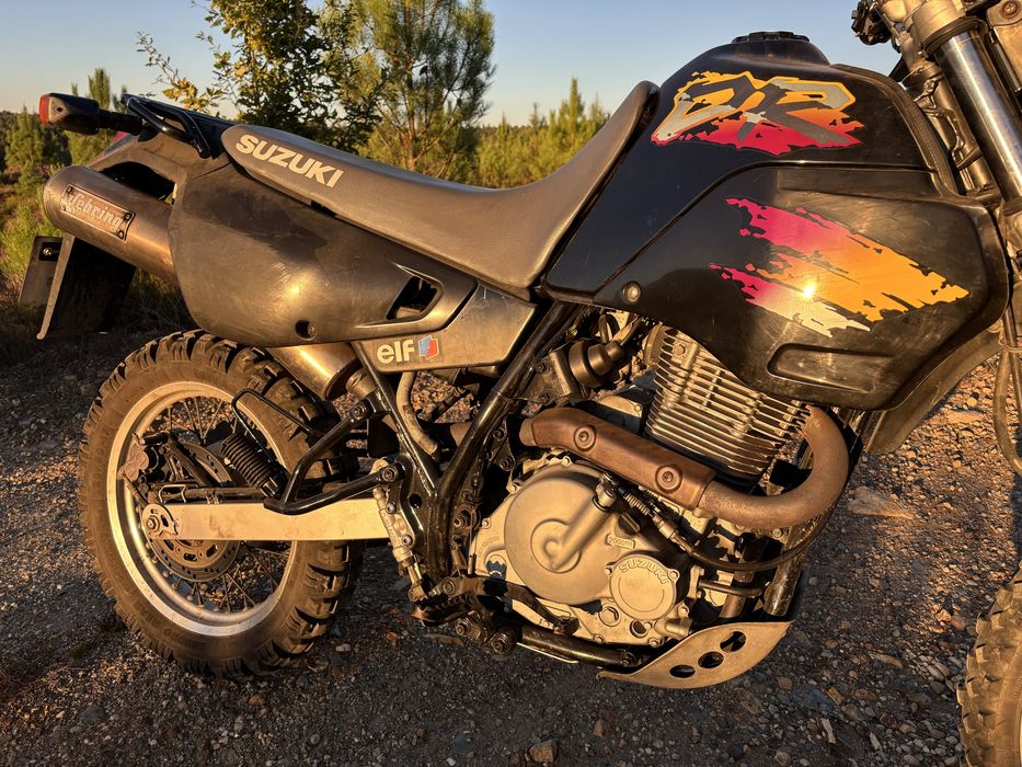 Motociclo Suzuki dr 650 de 1995