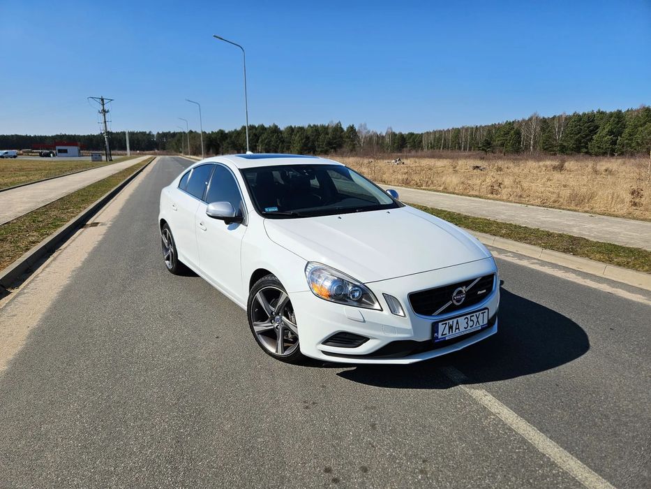 Volvo S60 niski przebieg, zadbany, pełny pakiet R Design, oryginalny Polestar