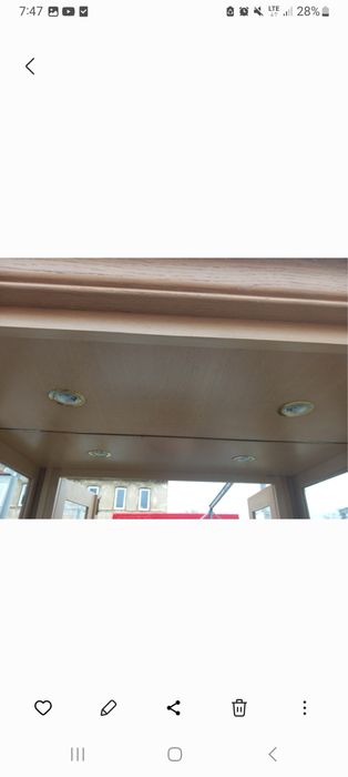 Witryna Stylowa z oświetleniem