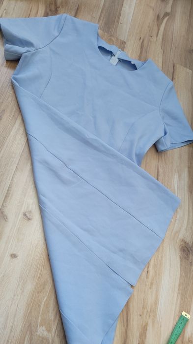 Baby blues śliczna sukienka 40 L letnia poduszeczki
