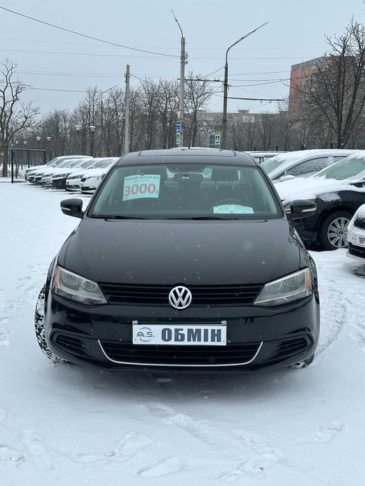 Продам Volkswagen Jetta 2010 рік можлива розстрочка,кредит,обмін!