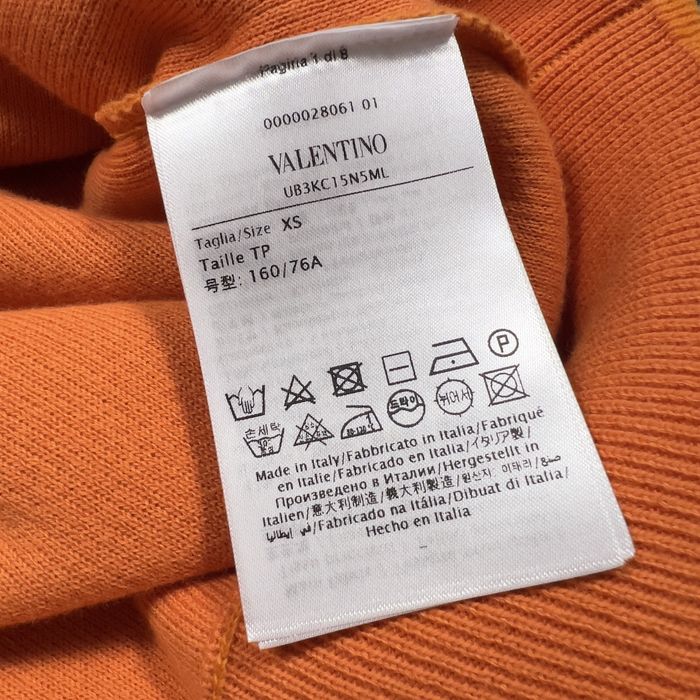 Жіноче вкорочене худі від італійського модного дому Valentino