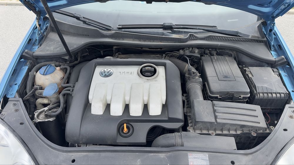 VW Golf 5 1.9 tdi 105cv