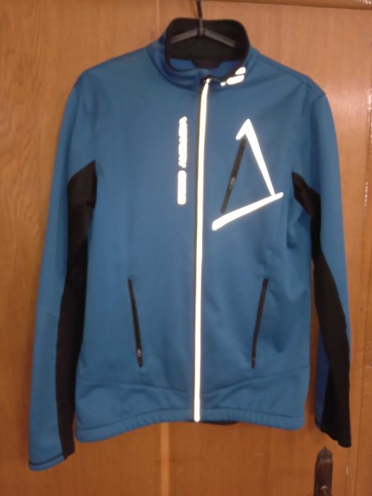 Лыжный разминочный костюм