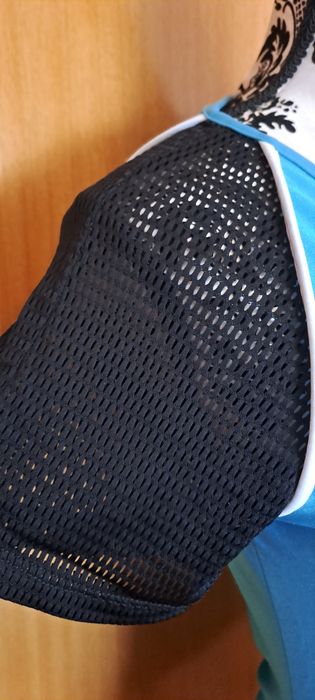 Conjunto calças e camisola fitness