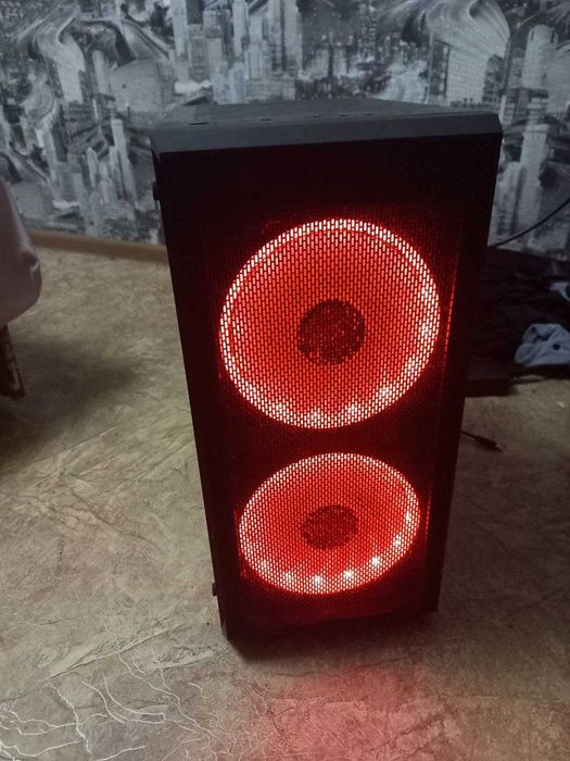 Компьютер, продам за 13500