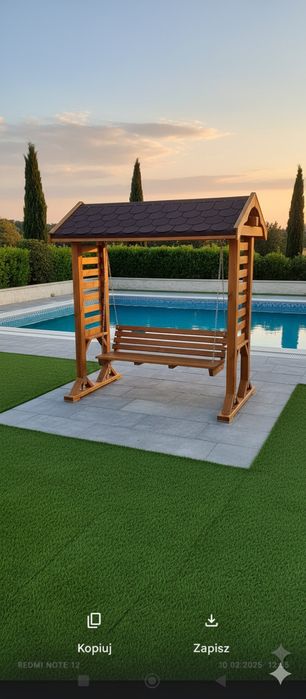 Huśtawka z daszkiem