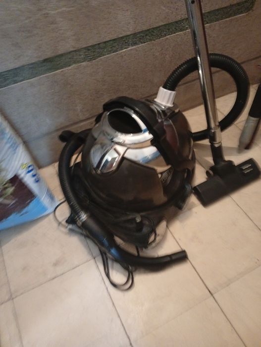 Aspirador líquidos e solidos profissional