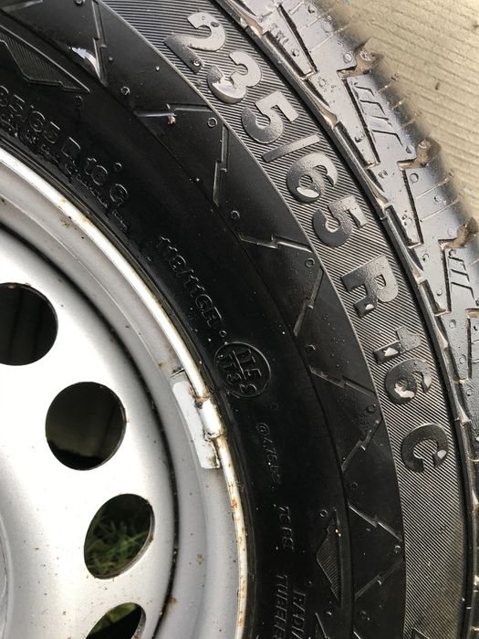 Шины диски Continental Vanco Winter 2 235/65 R16C