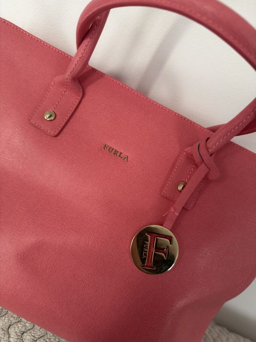 Elegancka torebka FURLA
