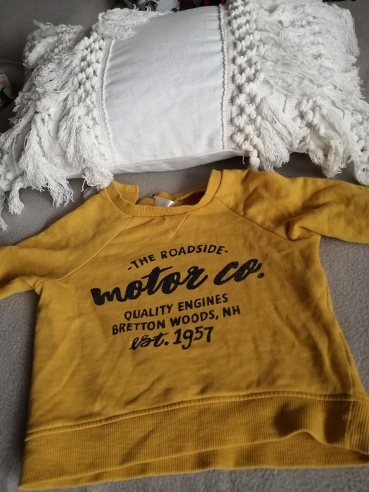 Bluza chłopięca musztardowa h&m rozm . 74