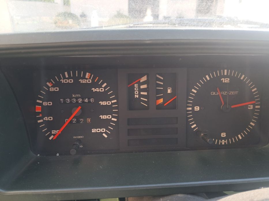 Carro antigo para