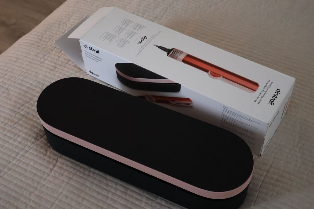 Оригінальний Dyson Airstrait