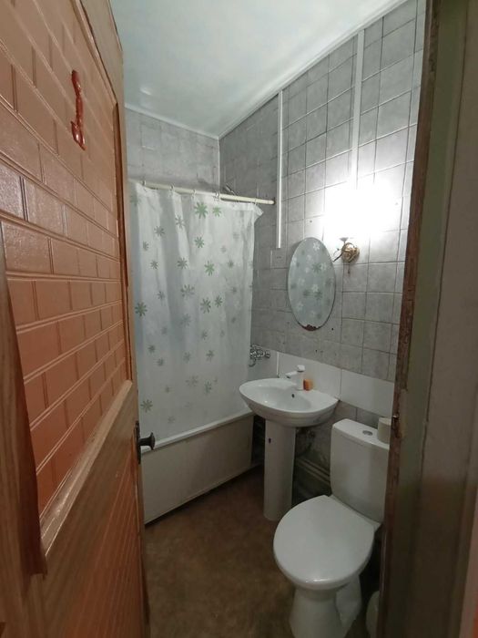 Довготривала оренда 3-х кім. квартири. Район Центр ближній.