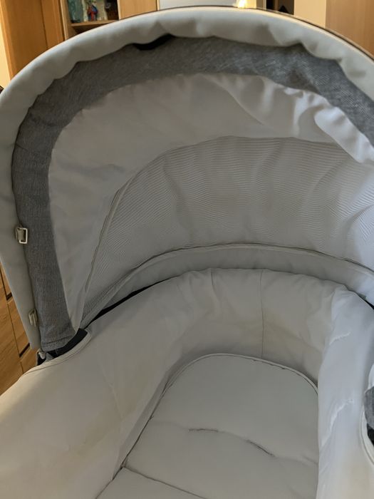 Wózek 2 w 1 marki PegPerego z 2019r. - bez spacerówki