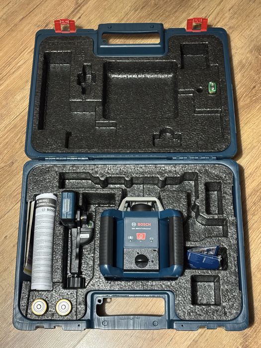 Лазерний нівелір BOSCH GRL 400 H