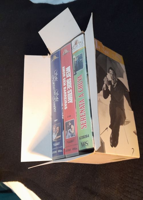 3 obras primas Musicais : pack de 3 VHS com caixa