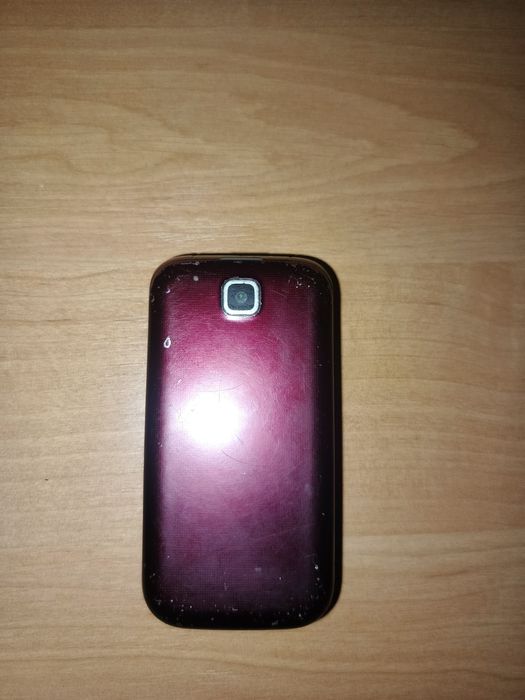 Продам працюючий телефон