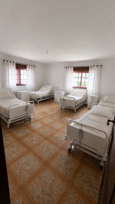 Instituto Cuidar & Viver — Cuidados intensivos de apoio a 3ª idade