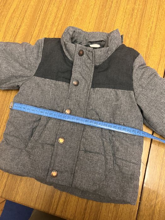 Курточка сіра гарна