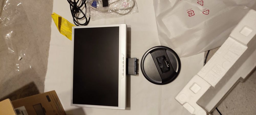 Monitor NEC LCD 19WY
