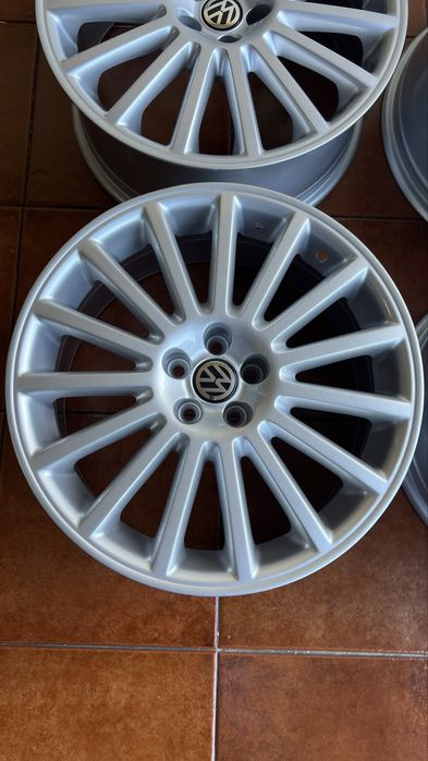 Ronal Aristo original golf 4 r32 18 5x100