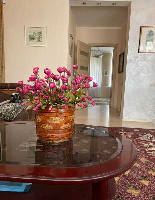 Продам коттедж возле моря ЛД