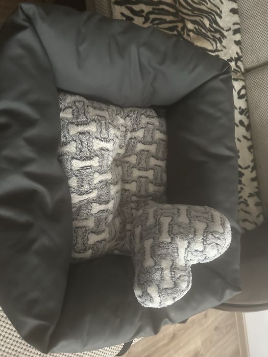 Fotelik sanochodowy dla psa