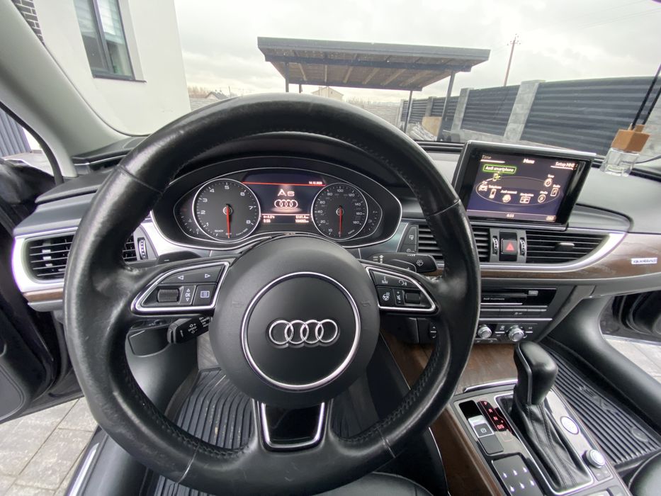 Ауді А6С7 2016