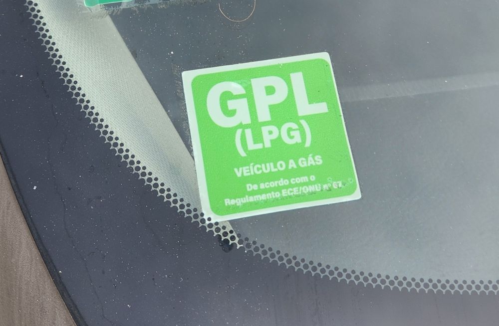 Auris  hibrida/GPL