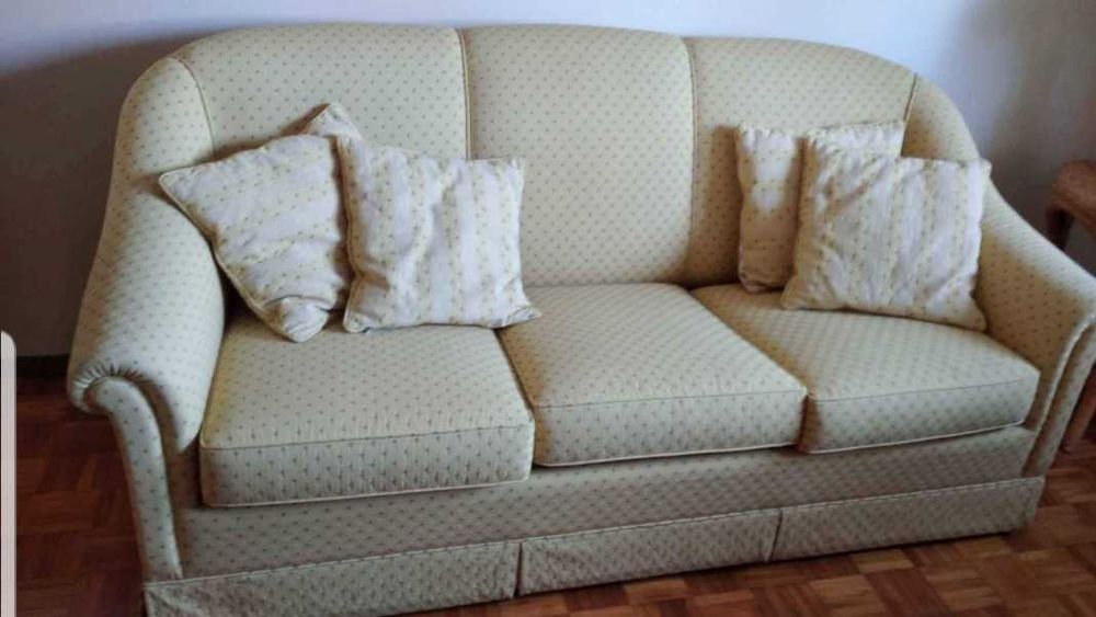 Sofá cama 3 lugares