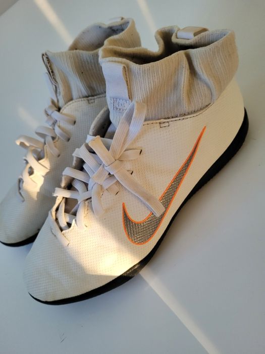 Buty turfy sportowe