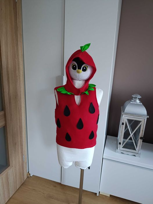 Strój karnawałowy TRUSKAWKA TRUSKAWKI WITAMINKA kostium 98/110 (226)