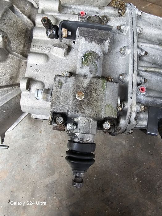 Wybierak skrzyni biegów Renault midlum