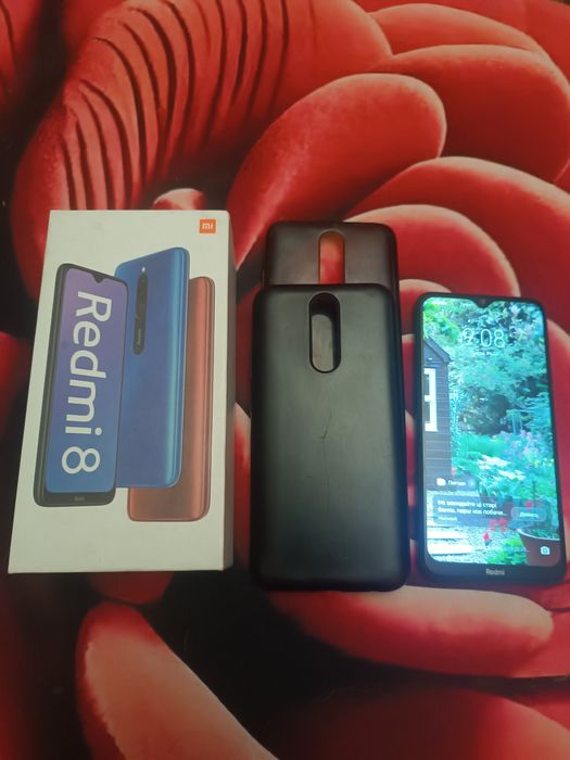 Продам телефон xiaomi 8