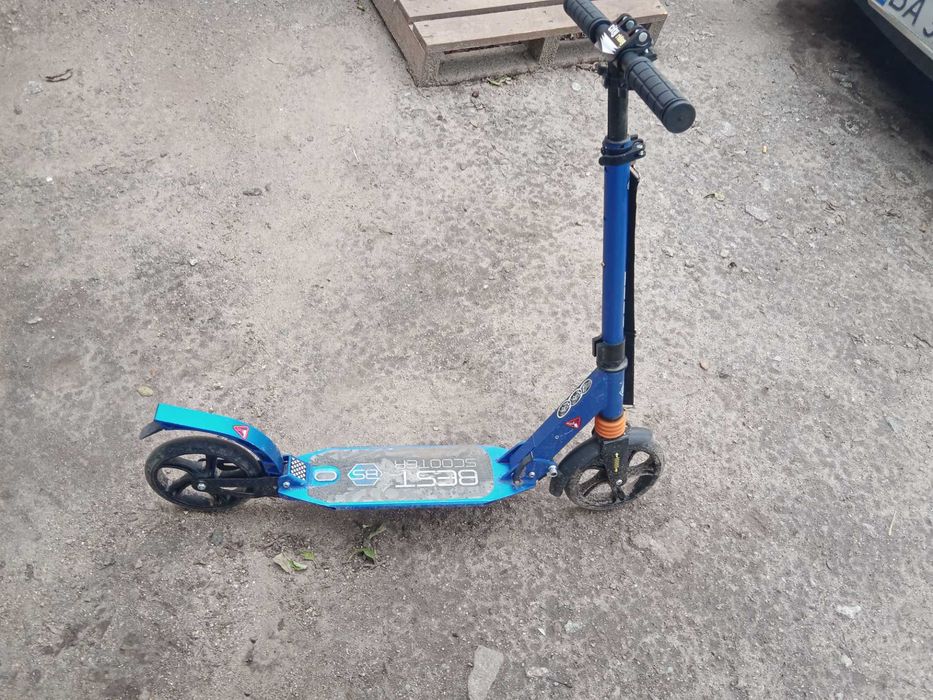 Продам  детский Самокат