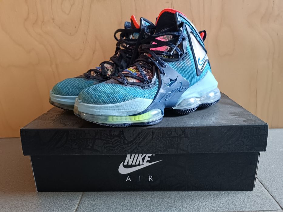 кросівки Nike Lebron 19 баскетбольні