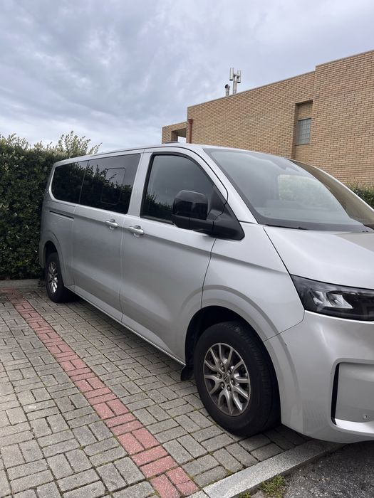 Alugue mini bus e viaje sem stress