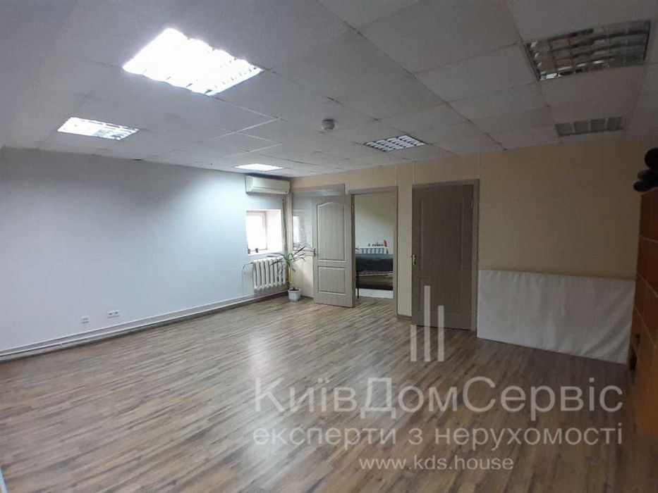 Без % продам офісне приміщення метро Святошин Житомирська Котельникова 35 є генератор
