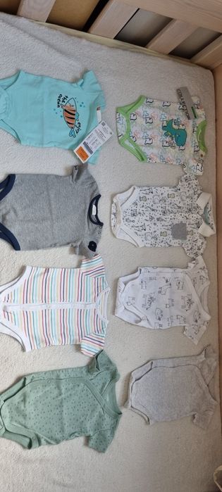 Body krótki rękaw  r.56/62-9 szt
