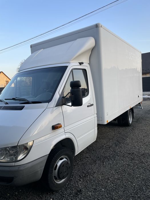 Mercedes Sprinter 413