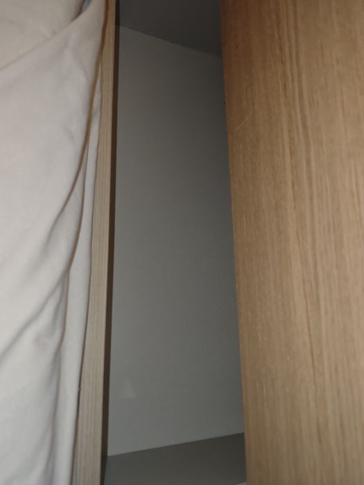 Cómoda IKEA MALM – 3 gavetas (Carvalho)