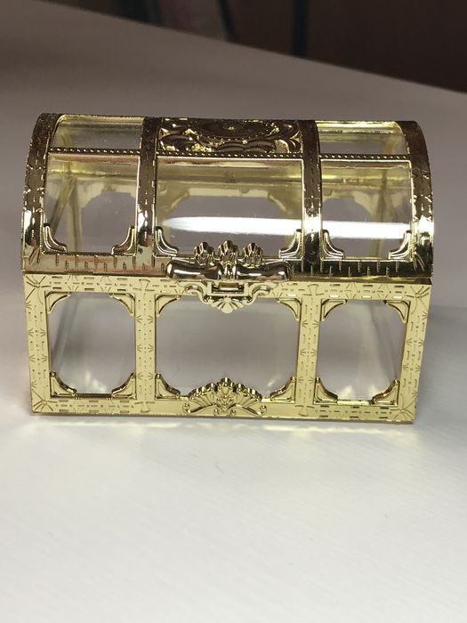 Шкатулка прозора для прикрас