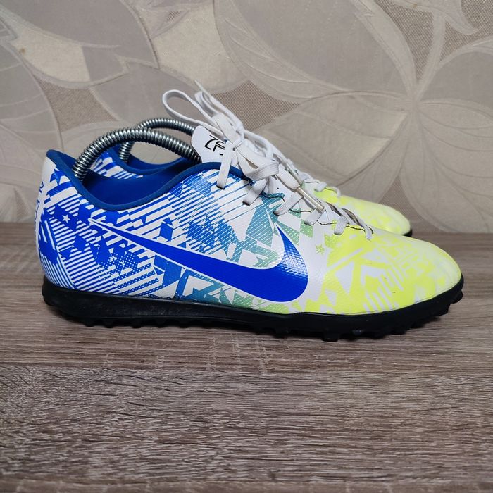 Чоловічі футзалки, сороконожки, бампи Nike size 40/25.5