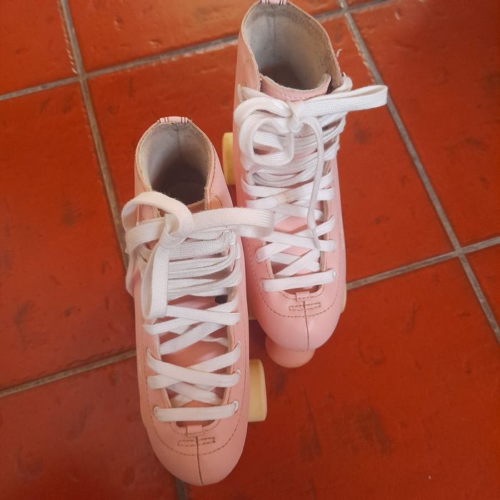 Patins rosa (31-35)